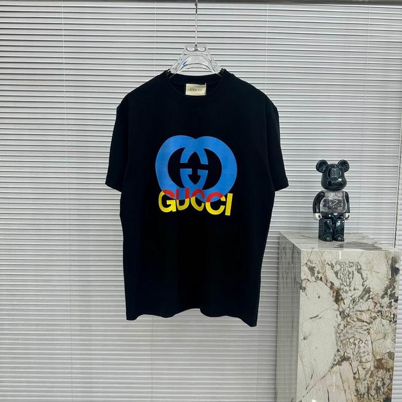 Gucci Men's T-shirts 68